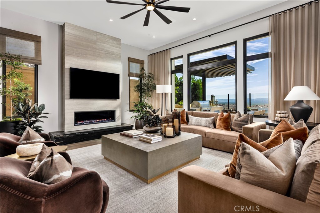 Model Home - 540 PENINSULA, Irvine CA 92602 - photo 12