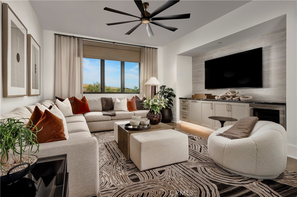 Model Home - 540 PENINSULA, Irvine CA 92602 - photo 18