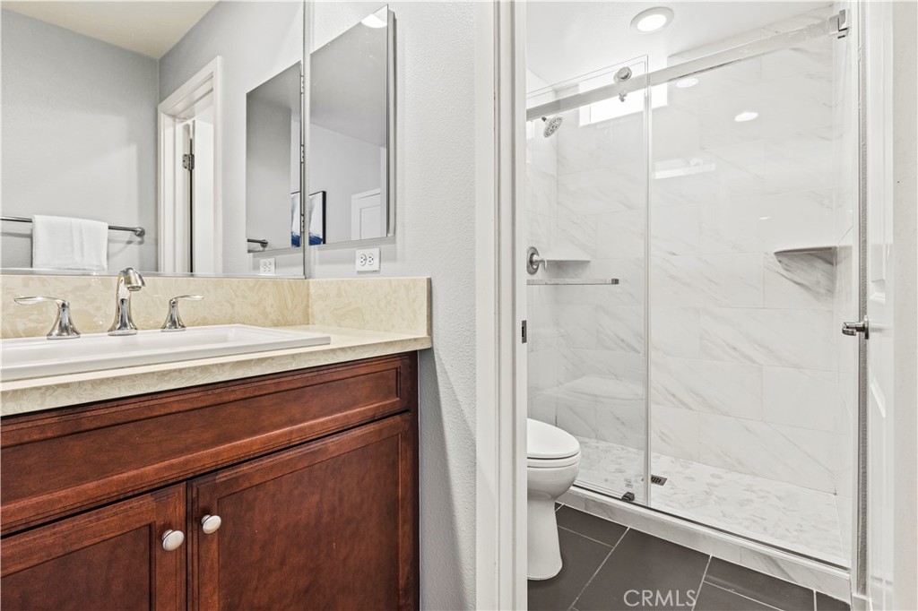 543 Rockefeller, Irvine CA 92612 - photo 21