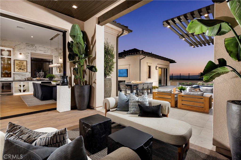 Model Home - 548 PENINSULA, Irvine CA 92602 - photo 5