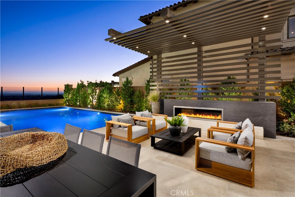Model Home - 548 PENINSULA, Irvine CA 92602 - photo 6