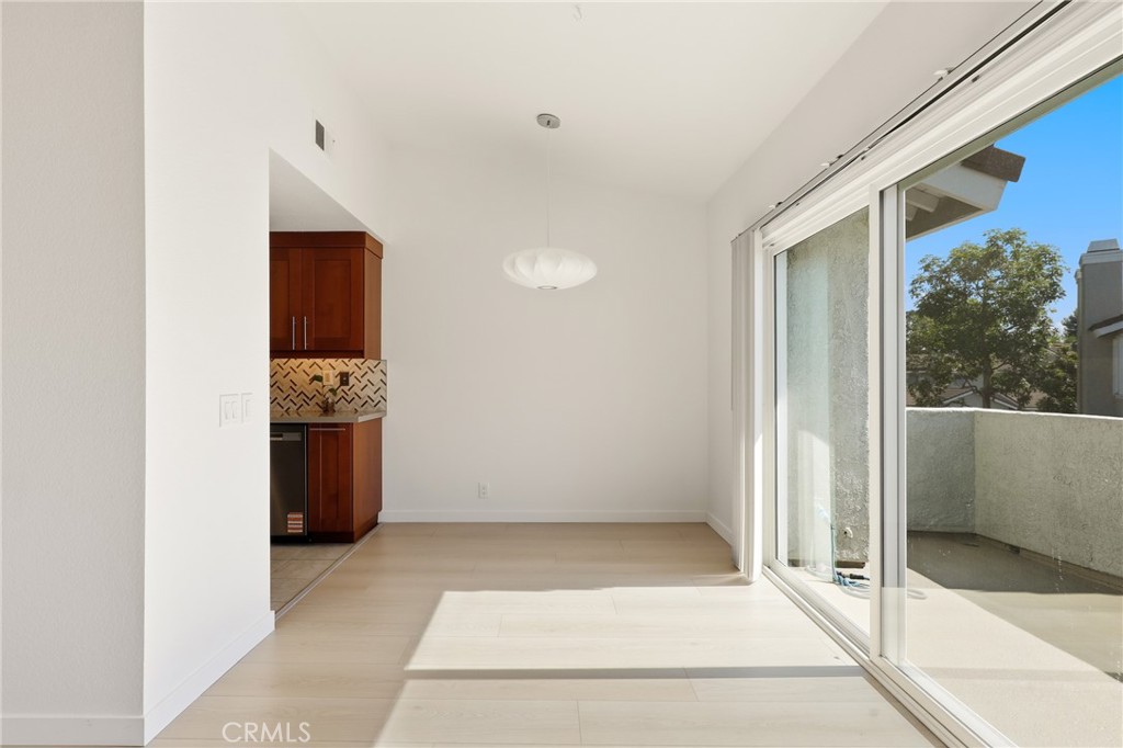 549 N Springbrook N, Irvine CA 92614 - photo 7