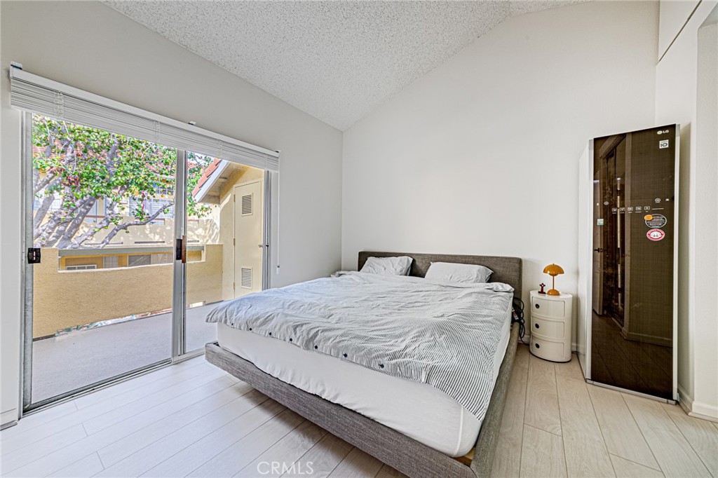 55 Alicante Aisle, Irvine CA 92614 - photo 5