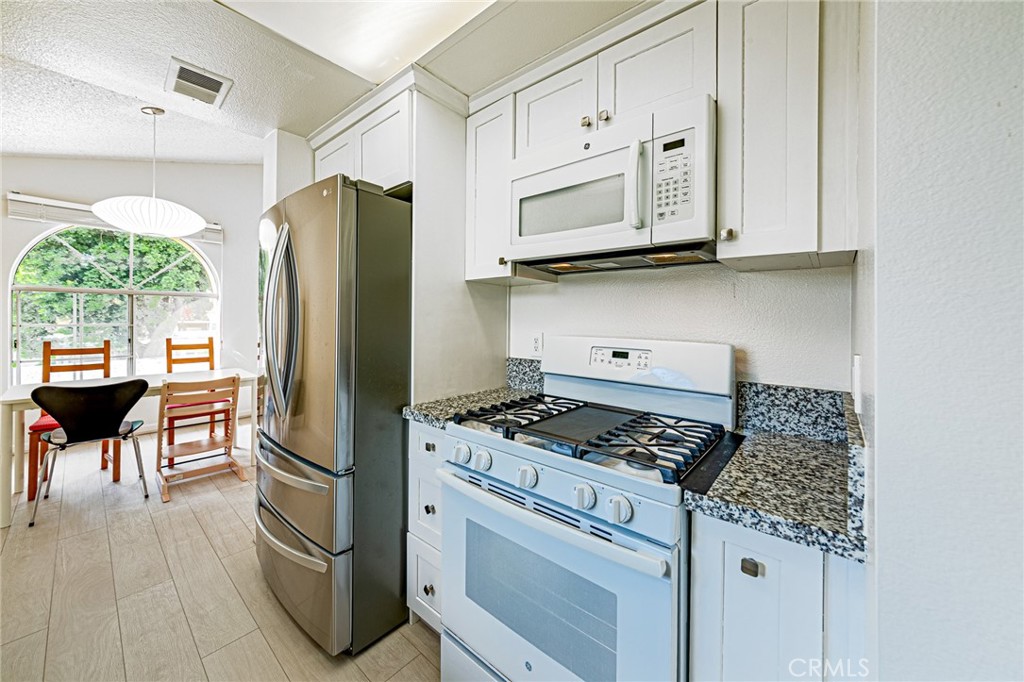 55 Alicante Aisle, Irvine CA 92614 - photo 7
