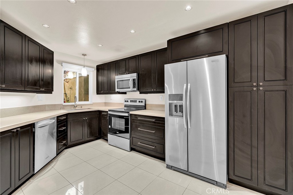 55 Vassar Aisle, Irvine CA 92612 - photo 15