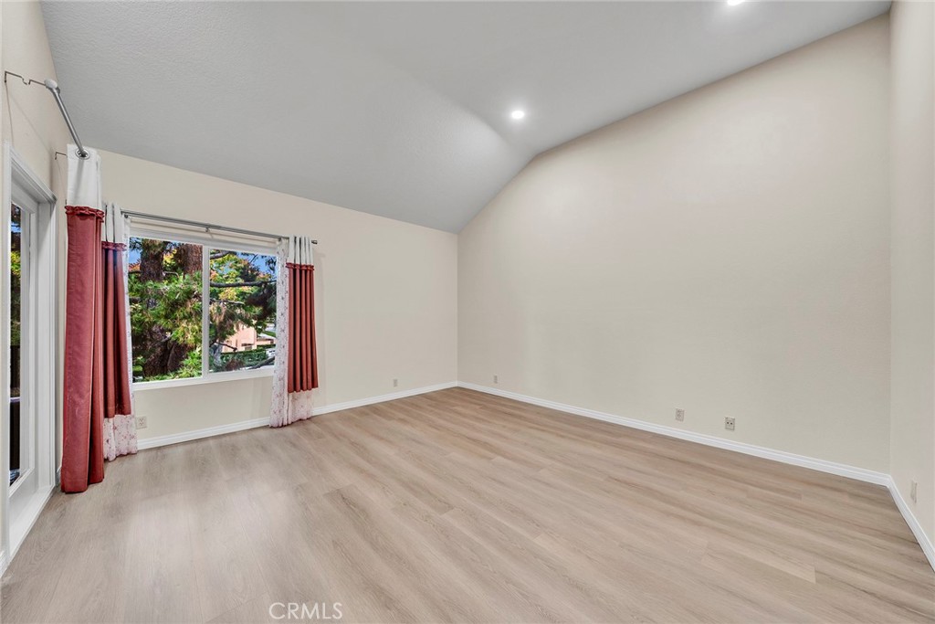 55 Vassar Aisle, Irvine CA 92612 - photo 30