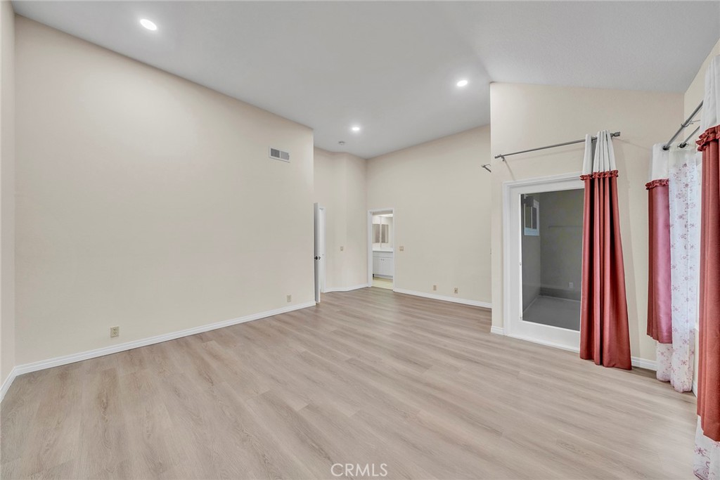 55 Vassar Aisle, Irvine CA 92612 - photo 32