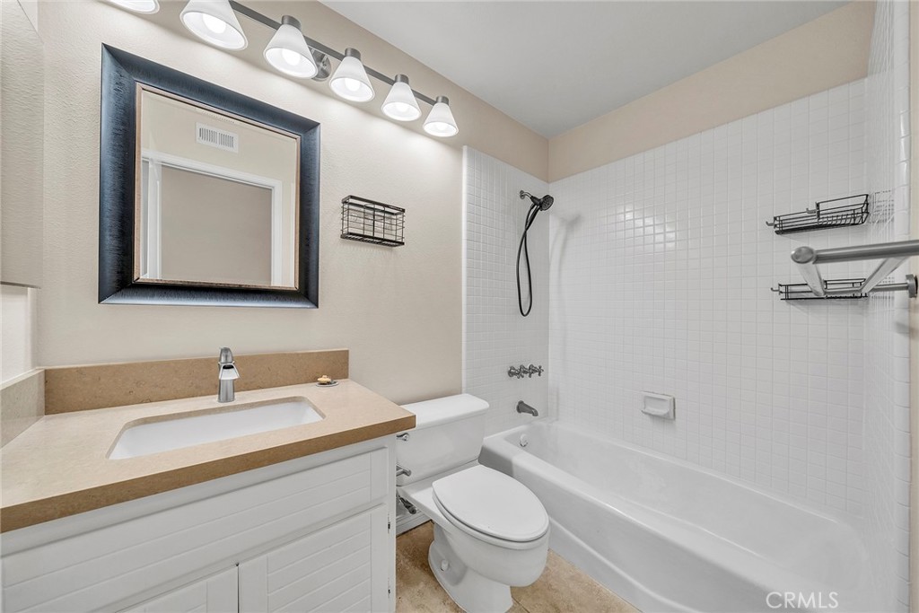 55 Vassar Aisle, Irvine CA 92612 - photo 41