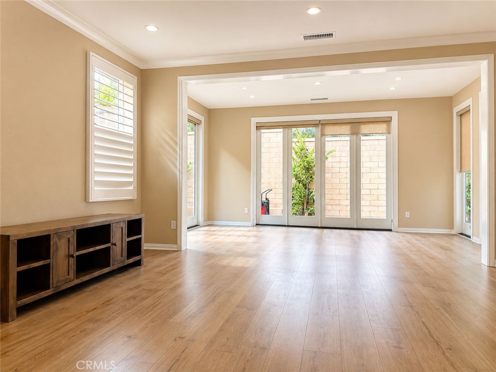 56 Island Coral, Irvine CA 92620 - photo 5