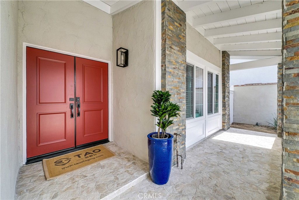 56 Monticello, Irvine CA 92620 - photo 2