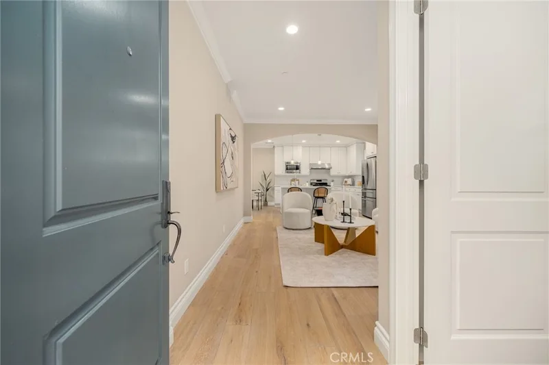 56 Strawberry, Irvine, CA 92620