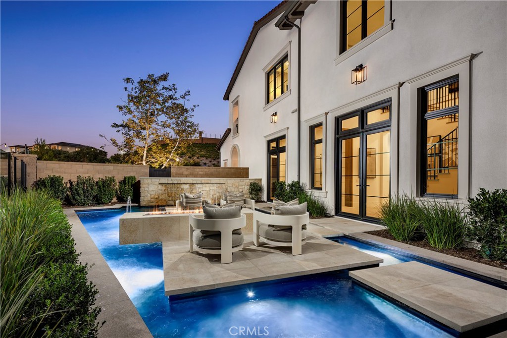 Model Home - 564 PENINSULA, Irvine CA 92602 - photo 5