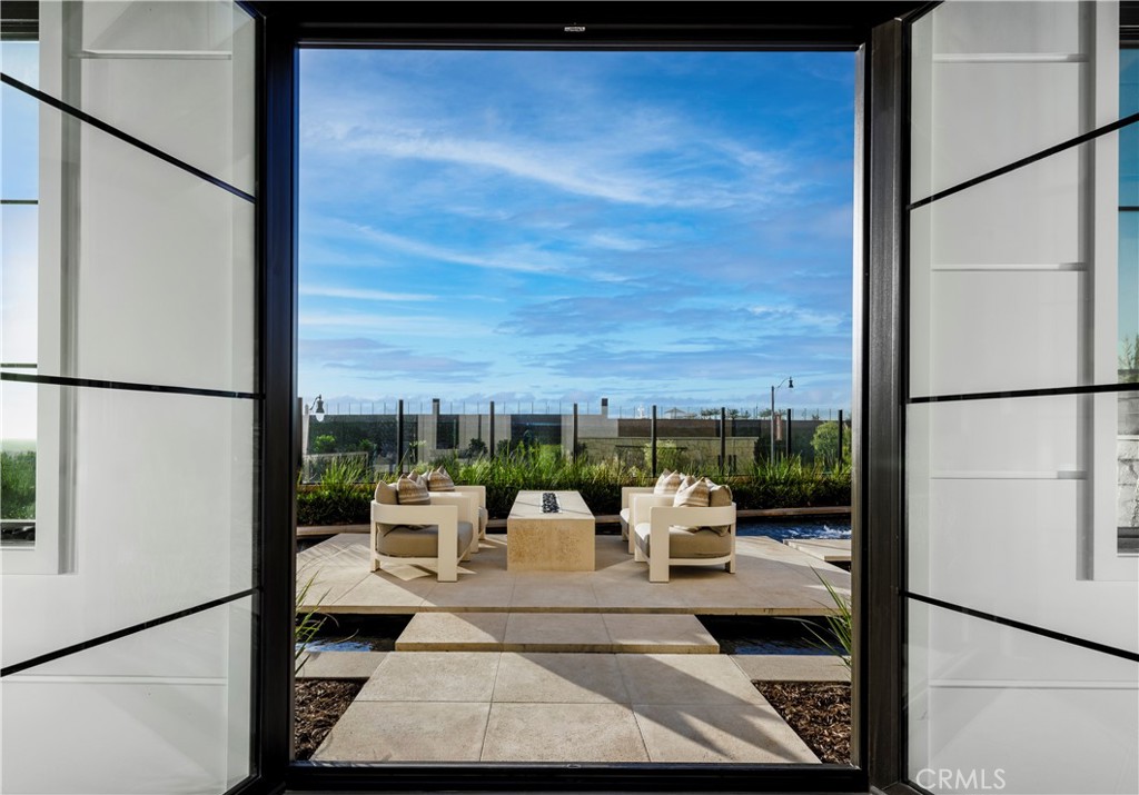 Model Home - 564 PENINSULA, Irvine CA 92602 - photo 19