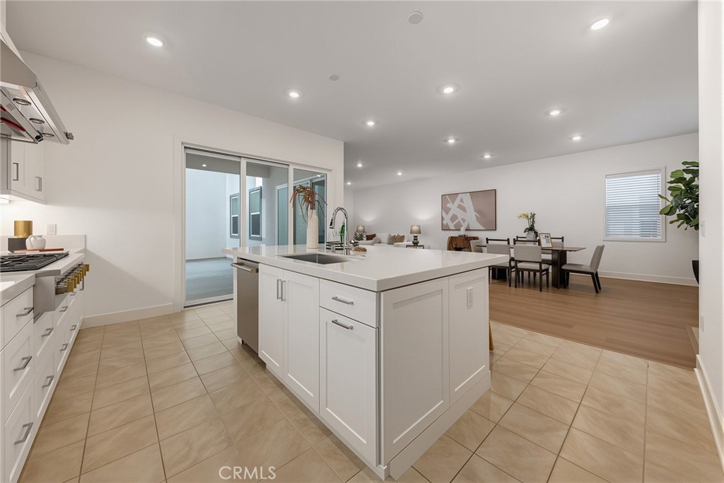 568 Mulligan, Irvine CA 92618 - photo 14
