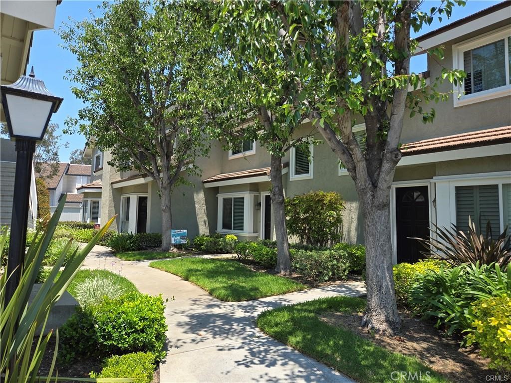 569 Springbrook N, Irvine CA 92614 - photo 2
