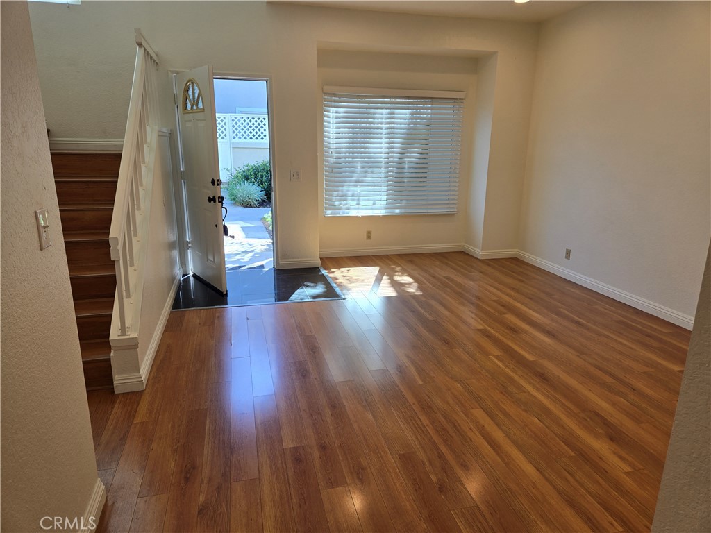 569 Springbrook N, Irvine CA 92614 - photo 5