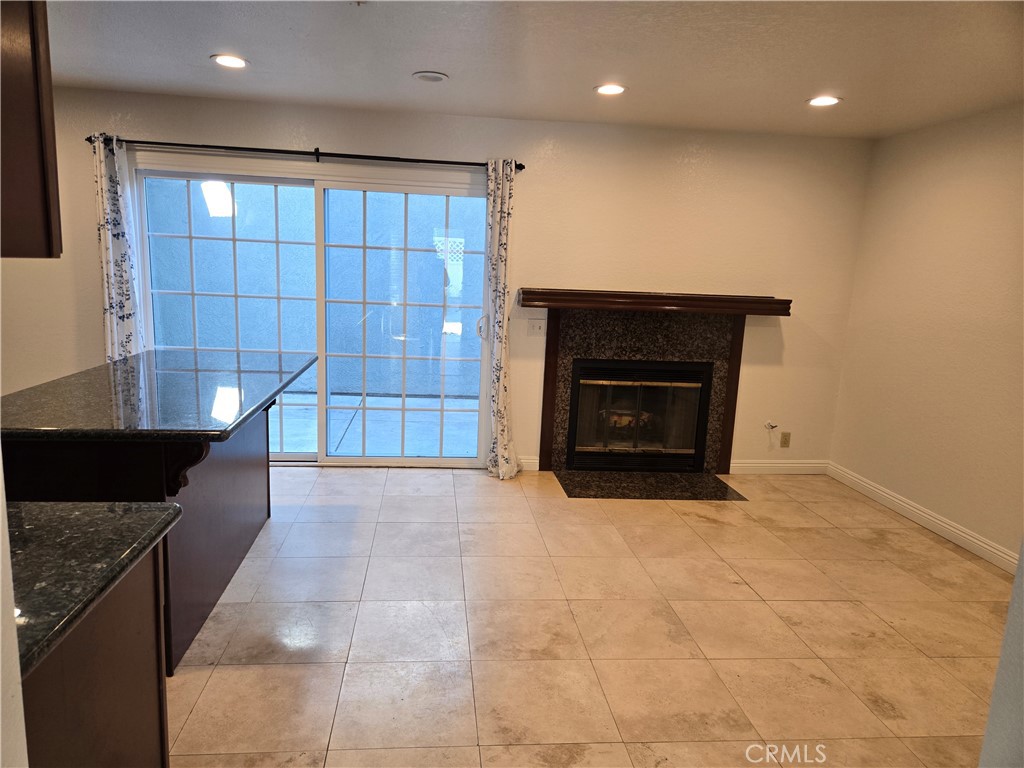 569 Springbrook N, Irvine CA 92614 - photo 9