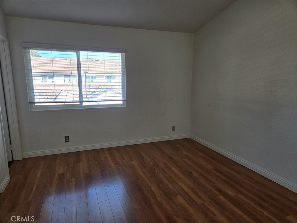 569 Springbrook N, Irvine CA 92614 - photo 12