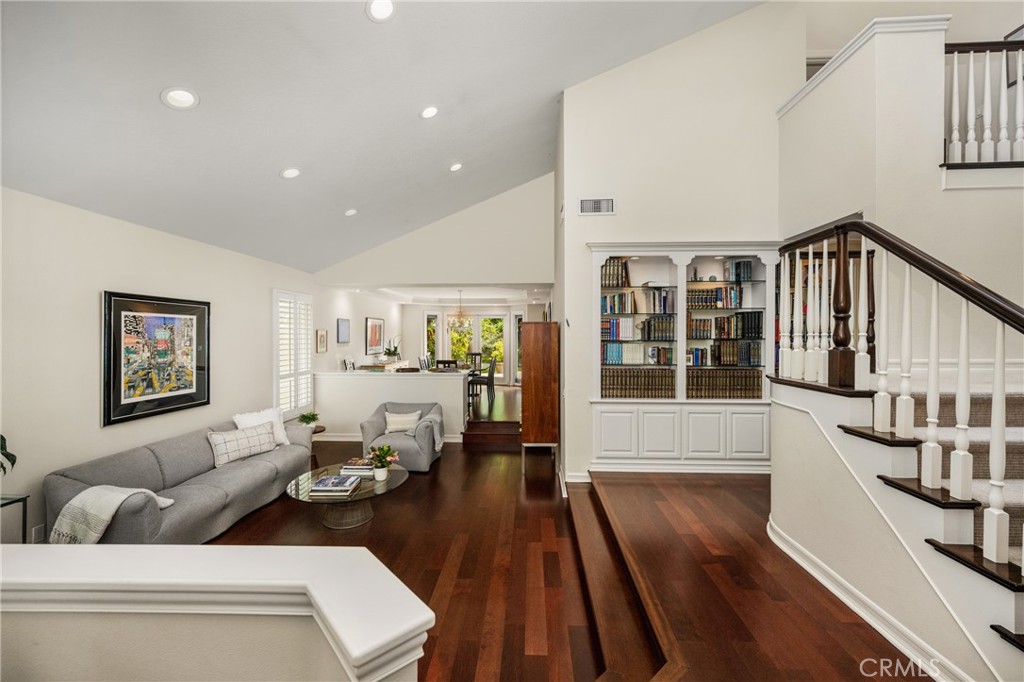 57 Emerald, Irvine CA 92614 - photo 3