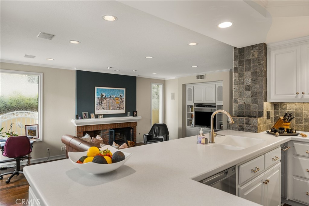 57 Emerald, Irvine CA 92614 - photo 31