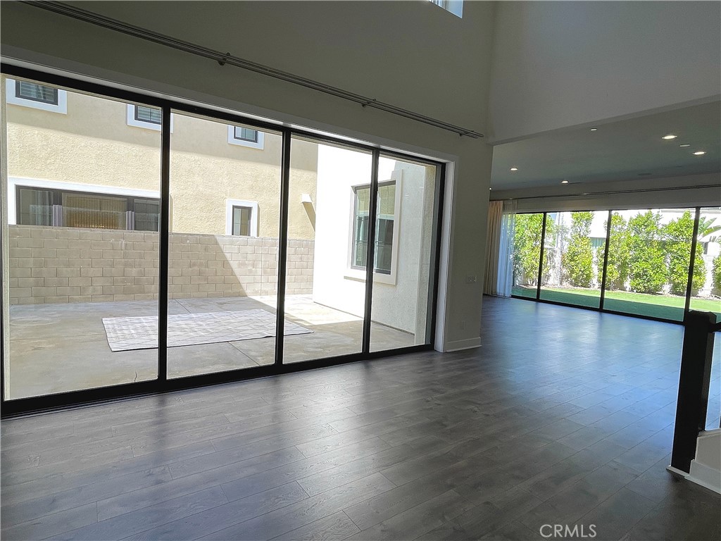 57 Pulsa, Irvine CA 92618 - photo 4