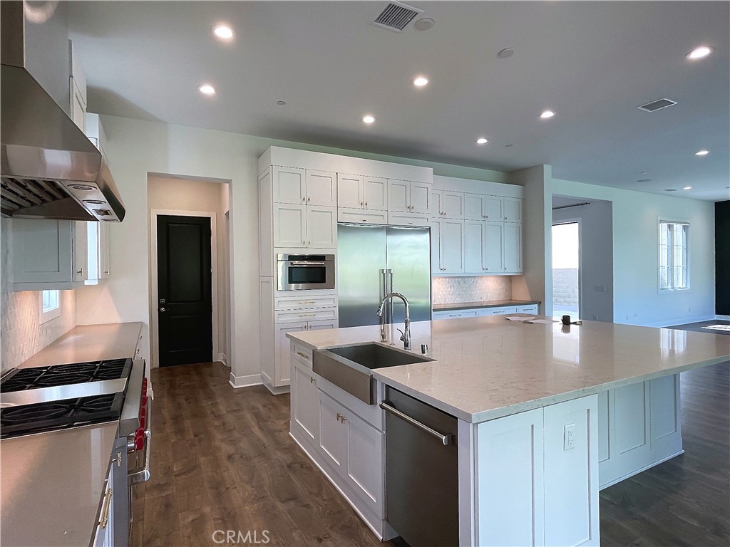 57 Pulsa, Irvine CA 92618 - photo 18