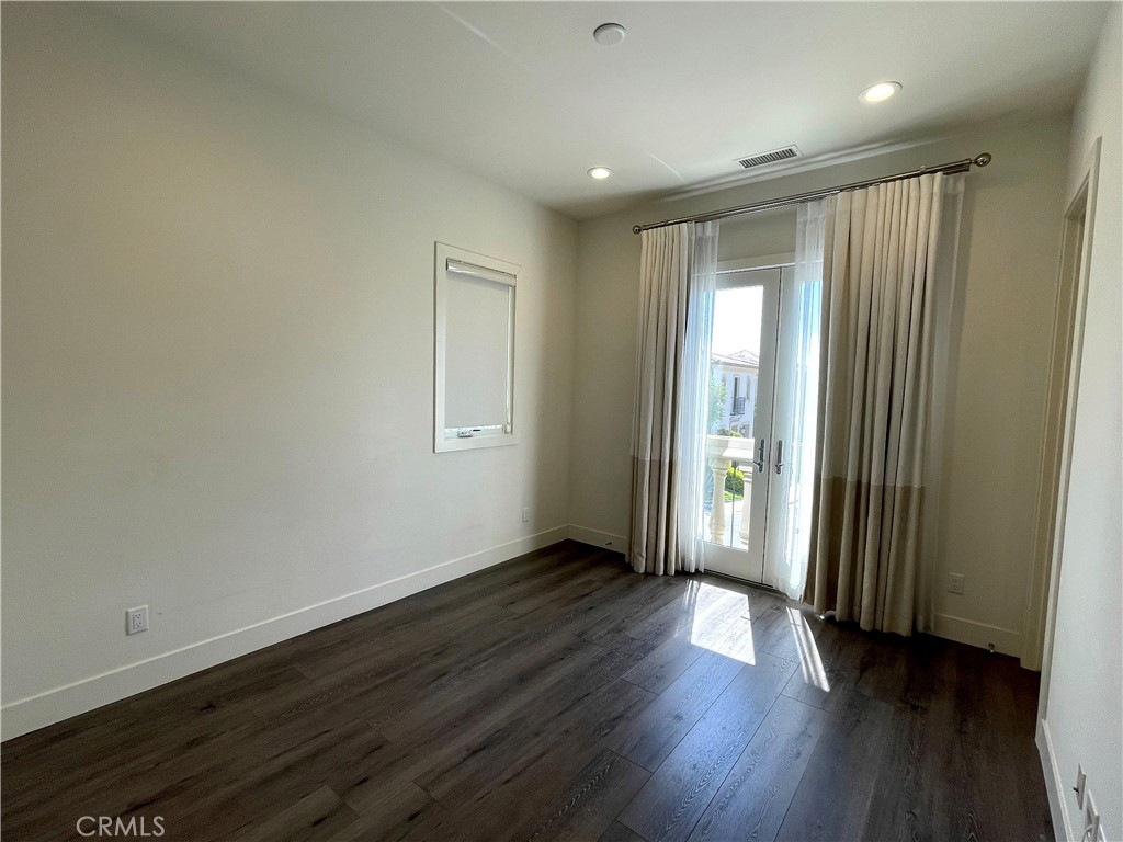 57 Pulsa, Irvine CA 92618 - photo 35