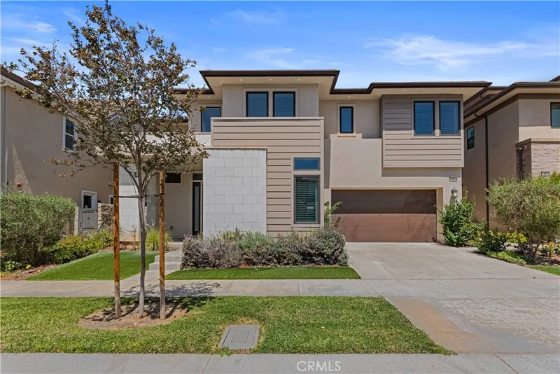 57 Ray, Irvine, CA 92618