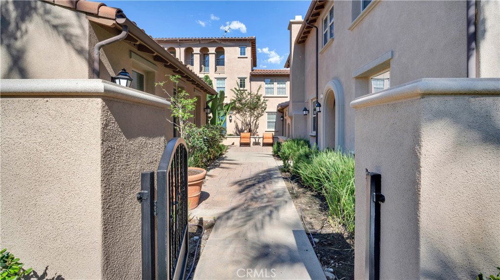 Entry - 57 Silverado, Irvine CA 92618 - photo 35
