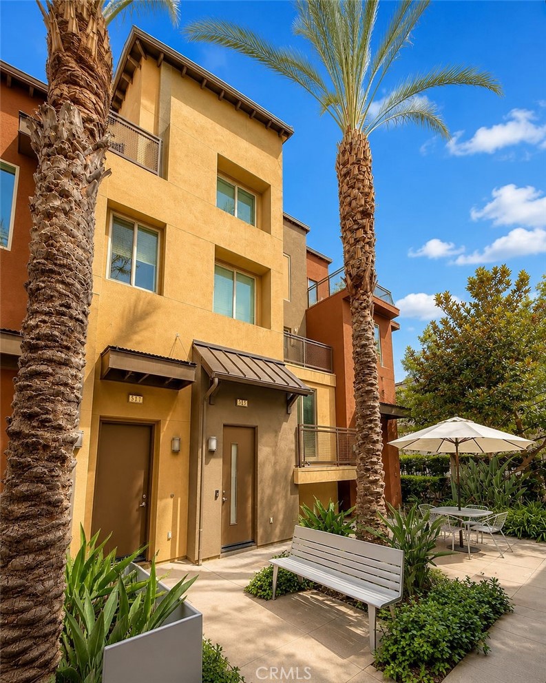 575 Rockefeller, Irvine CA 92612 - photo 1