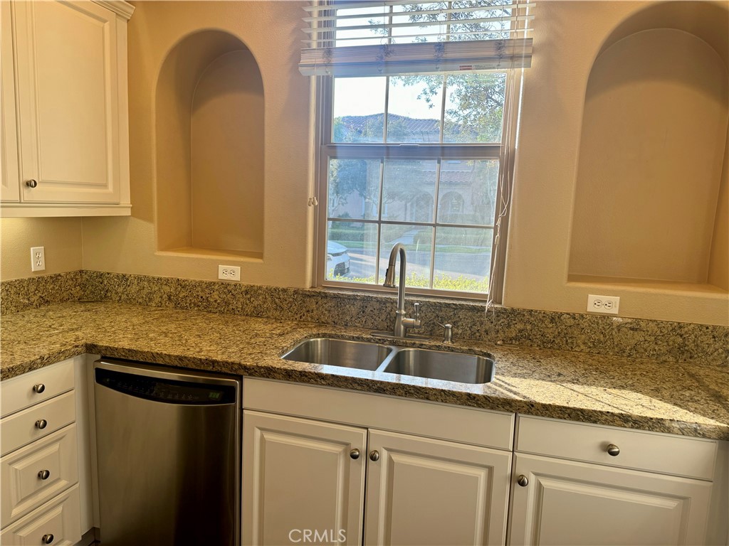 58 Distant Star, Irvine CA 92618 - photo 6