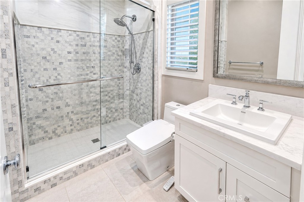 Downstairs Bathroom - 58 Egret, Irvine CA 92618 - photo 34