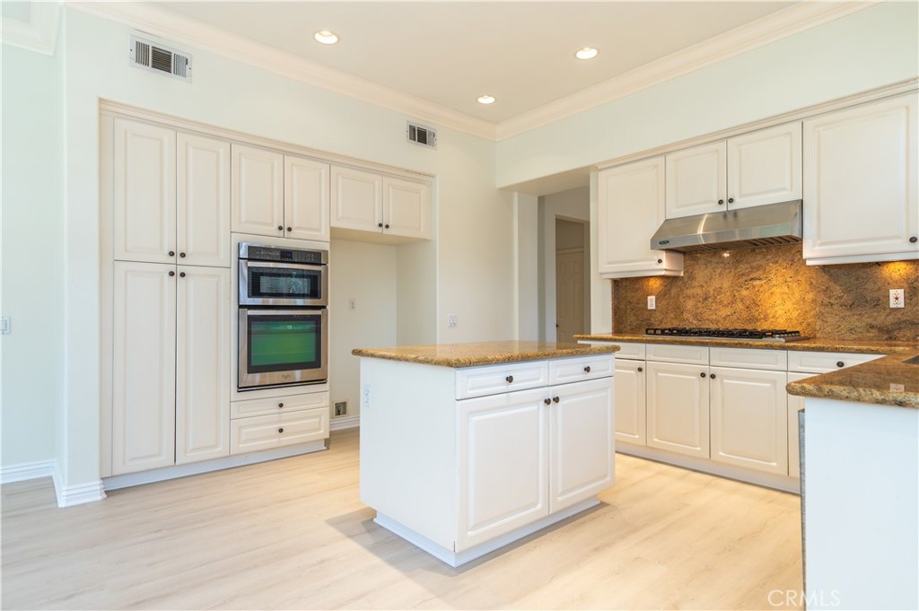 58 Oakhurst Road, Irvine CA 92620 - photo 12