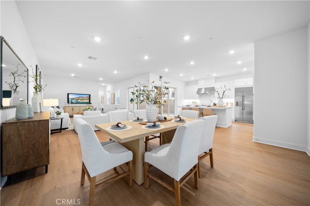 580 Mulligan, Irvine CA 92618 - photo 2