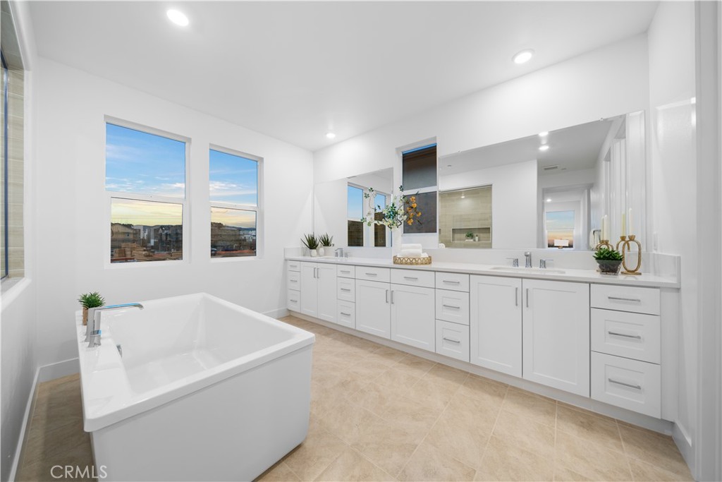 580 Mulligan, Irvine CA 92618 - photo 45
