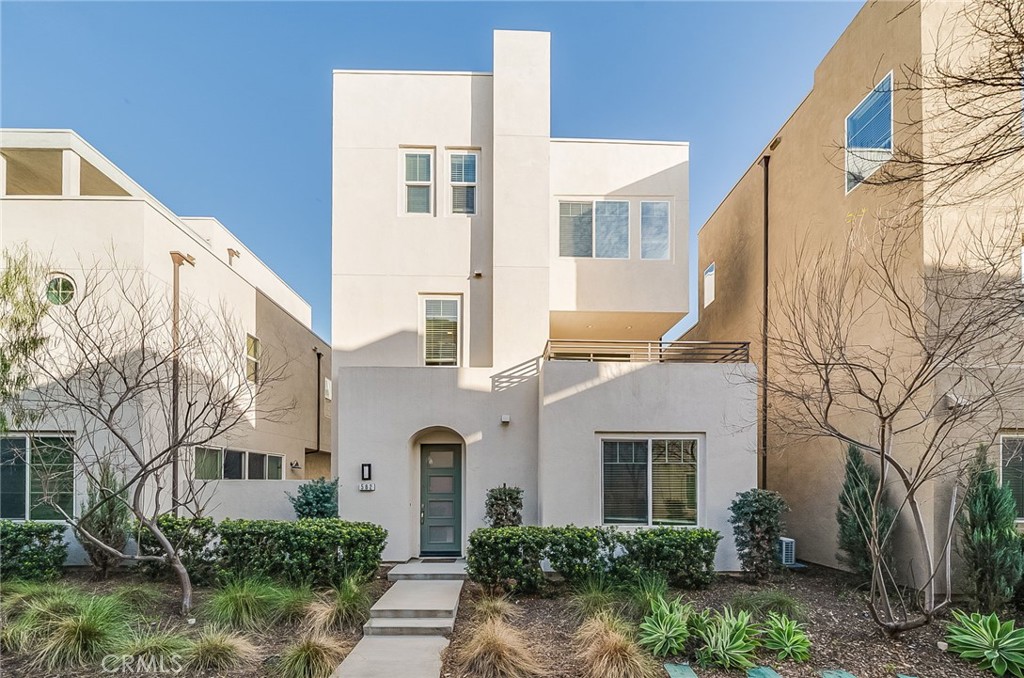 582 Cultivate, Irvine CA 92618 - photo 1