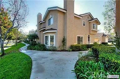 585 Springbrook N, Irvine, CA 92614