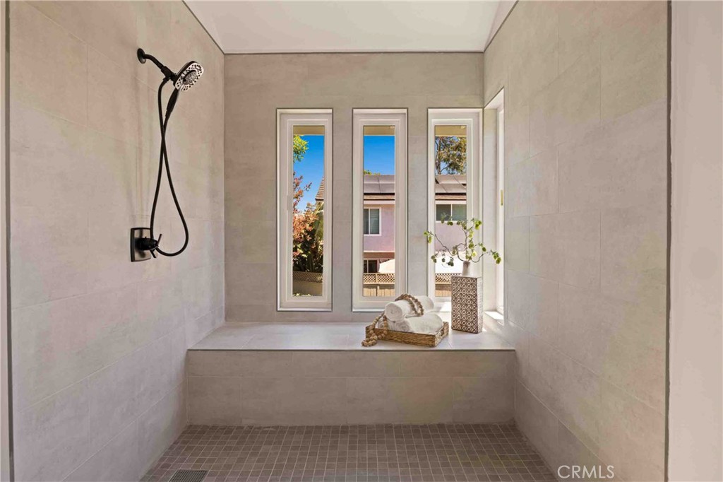 59 E Yale Loop 31, Irvine CA 92604 - photo 29
