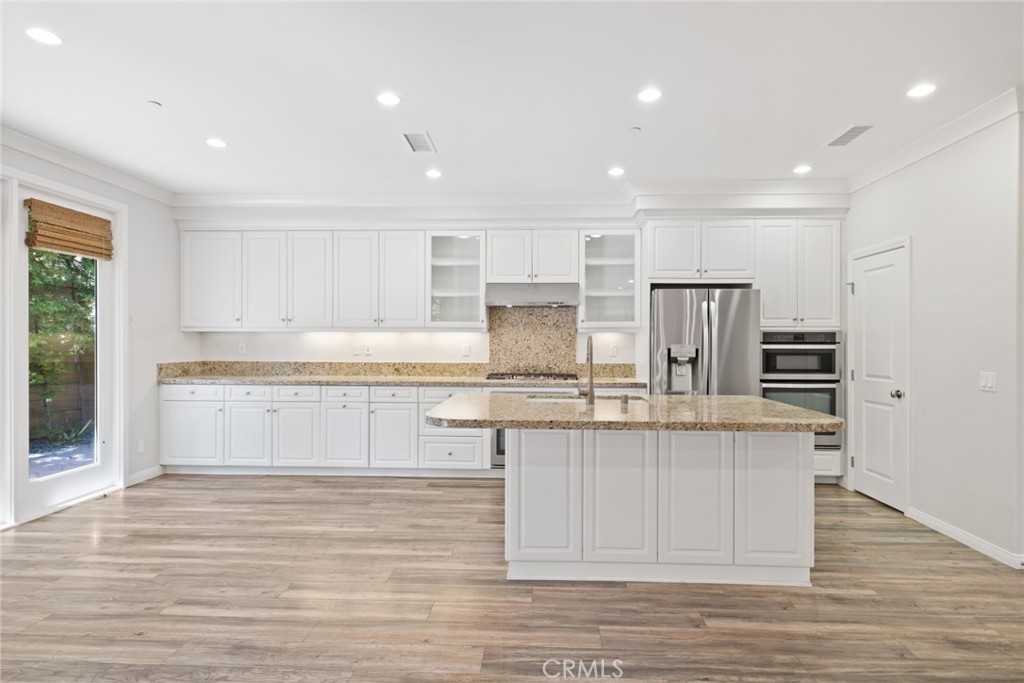 59 Lupari, Irvine CA 92618 - photo 2