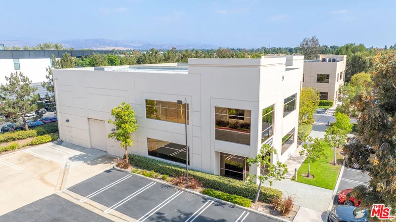 59 Peters Canyon Road, Irvine, CA 92606