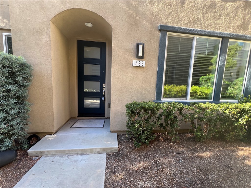 595 Cultivate, Irvine CA 92618 - photo 3