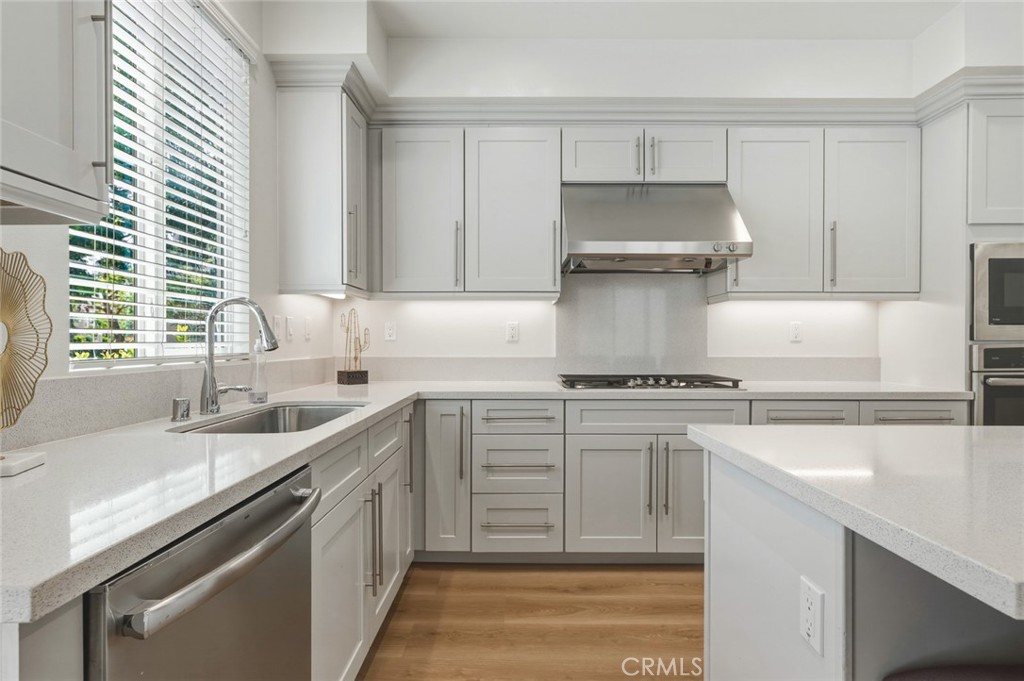 595 Cultivate, Irvine CA 92618 - photo 15