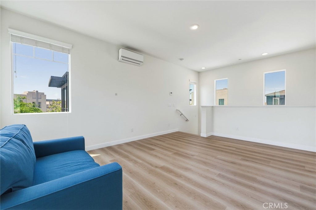 595 Cultivate, Irvine CA 92618 - photo 32