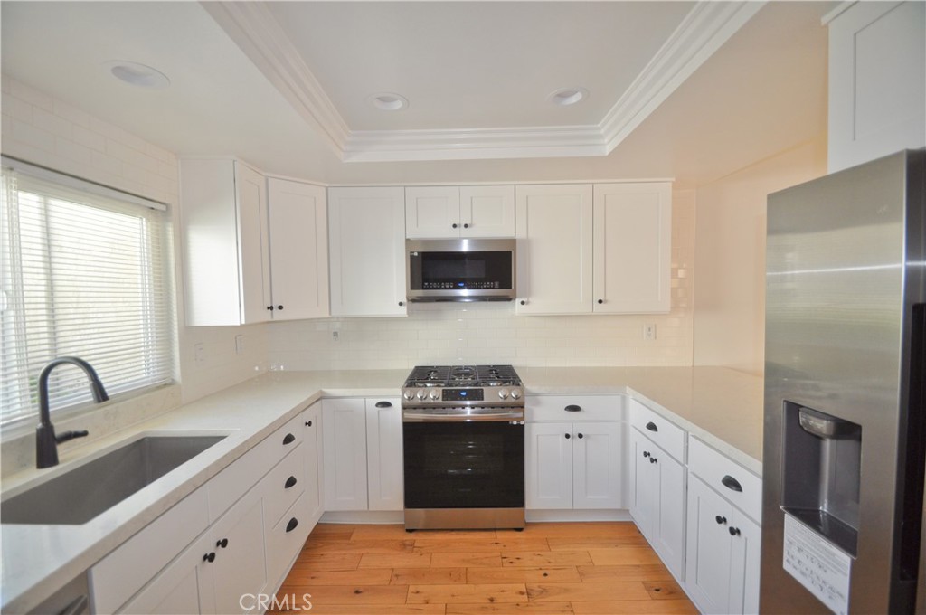 6 Acorn 28, Irvine CA 92604 - photo 1