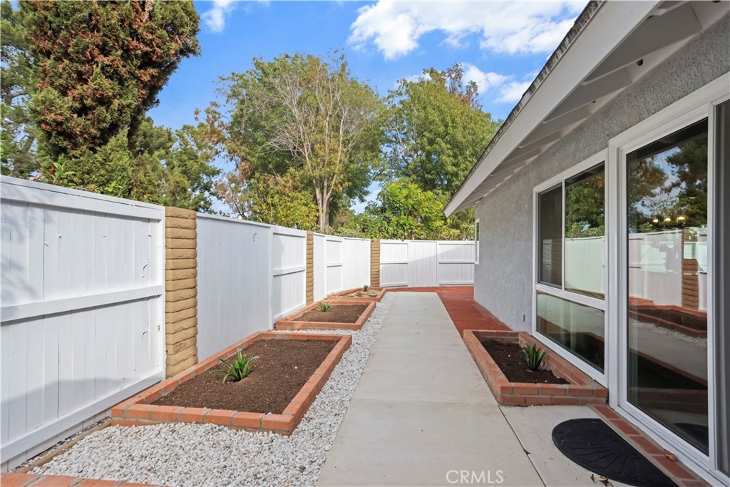 6 Banyan Tree, Irvine CA 92612 - photo 30