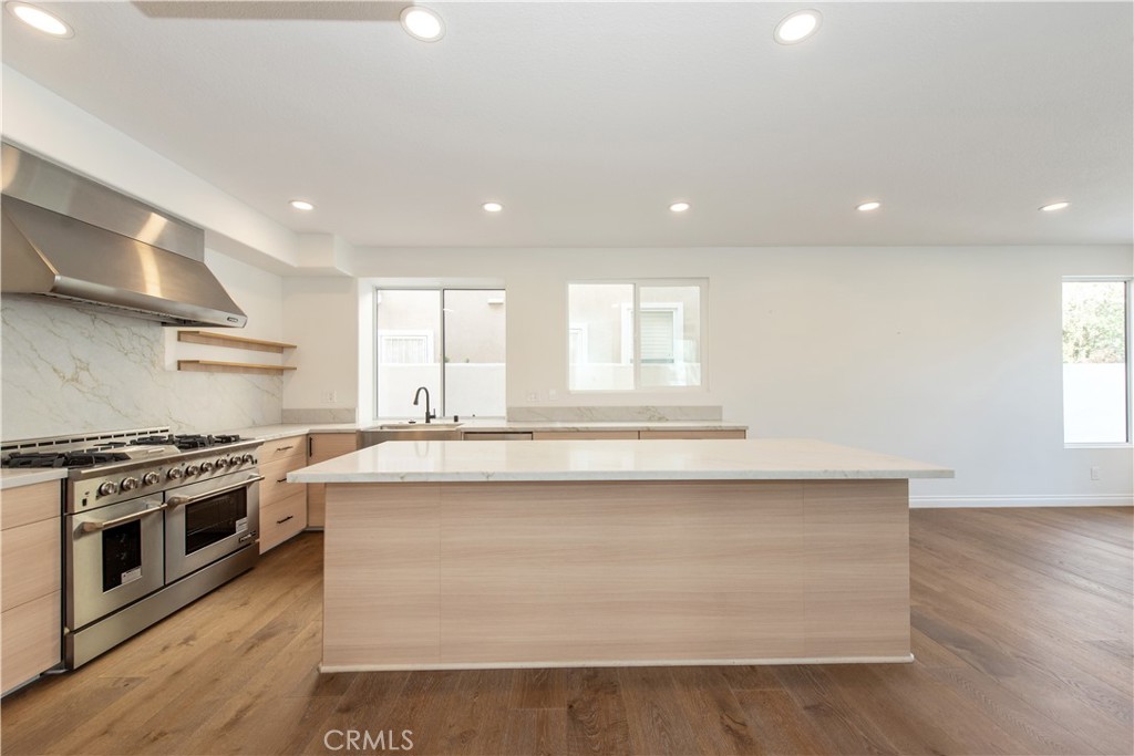 6 Broadleaf, Irvine CA 92612 - photo 9