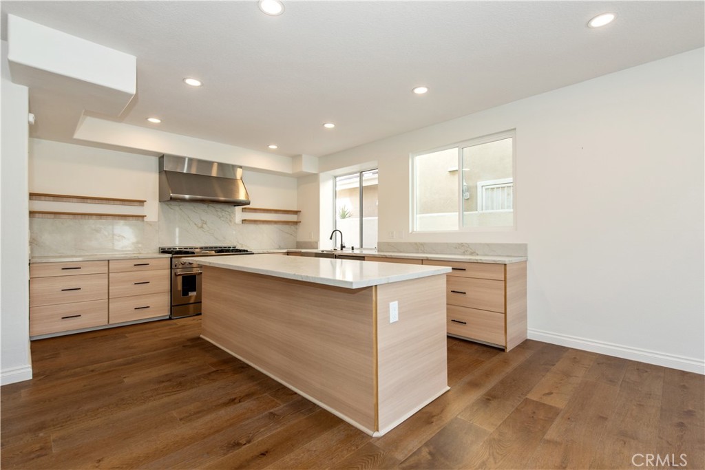 6 Broadleaf, Irvine CA 92612 - photo 10