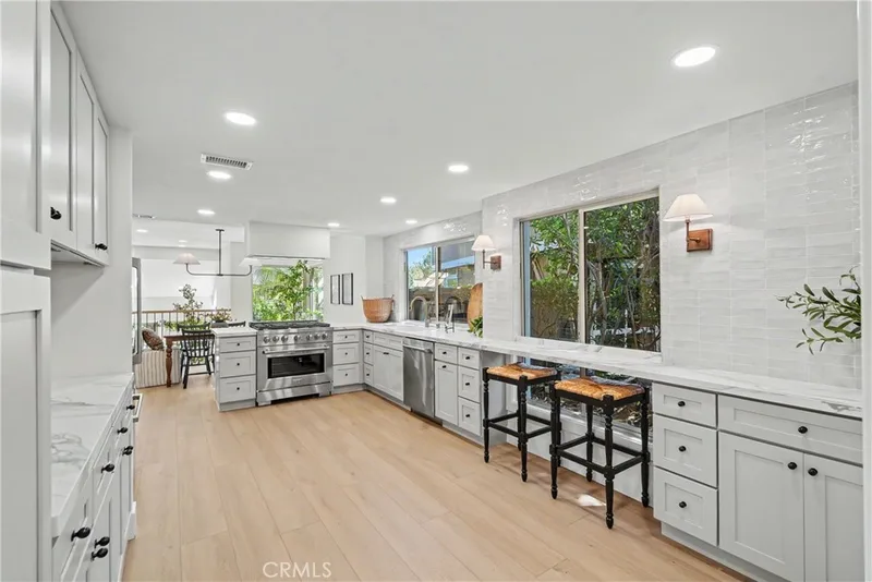 6 Canyon Ridge, Irvine, CA 92603
