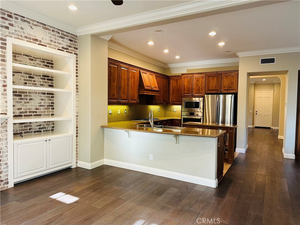 6 Carpenteria, Irvine CA 92602 - photo 1