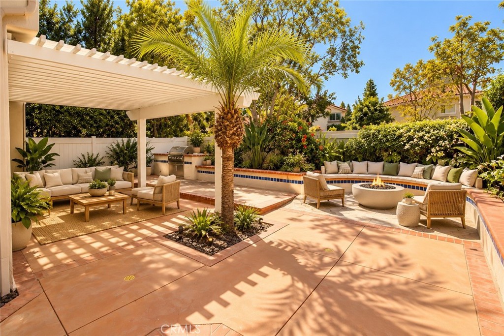 6 DEL AZUL, Irvine CA 92614 - photo 15